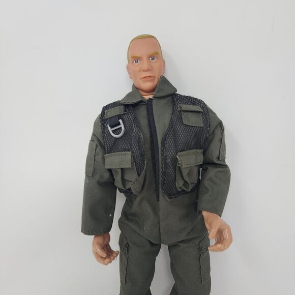 GIJoe Formative International 12 in Soldier Action Figure Military Jumpsuit - Picture 2 of 9